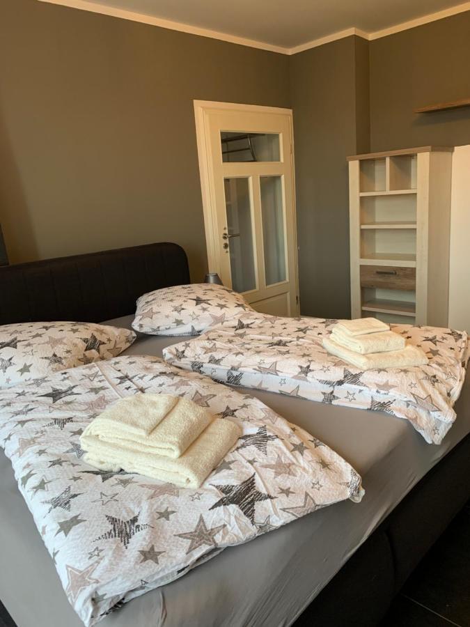 Nordsee Und City Fusslaufig - Luxeriose Fewo Mit Grossem Balkon Wilhelmshaven Exterior foto